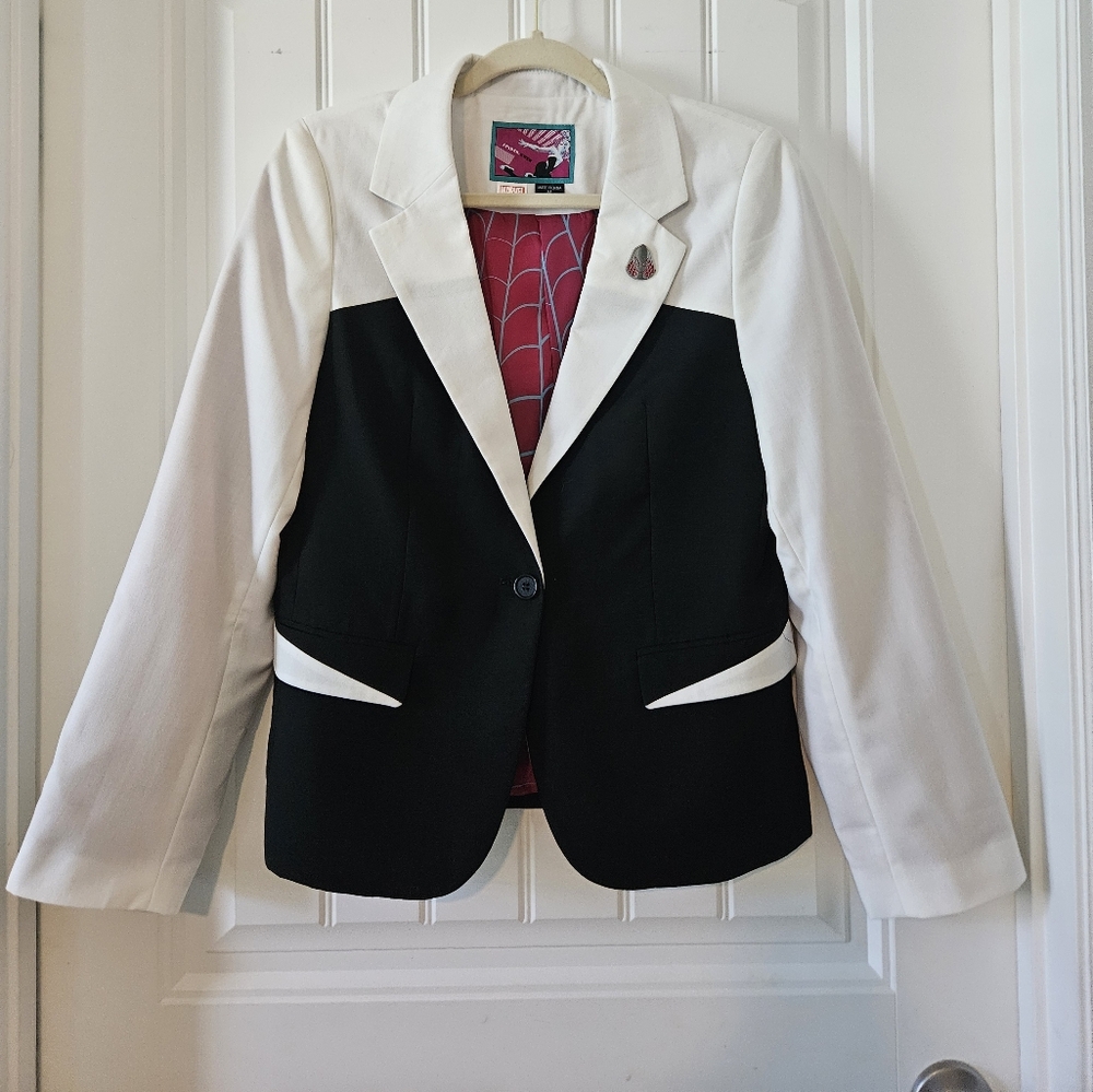Marvel Black and White Women's Spider-Gwen Blazer